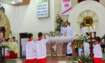 Thánh lễ Tiệc Ly tại GP. BMT -2015