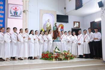 Ca đoàn Phaolô GX Phúc Lộc mừng bổn mạng