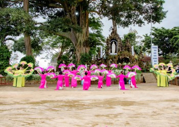 Gx. Vinh Hương – Bế mạc Tháng Hoa