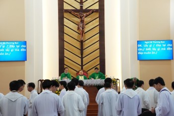 Khóa Thường huấn Linh Mục Trẻ GP.BMT