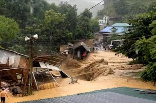 Bão lũ Miền Trung