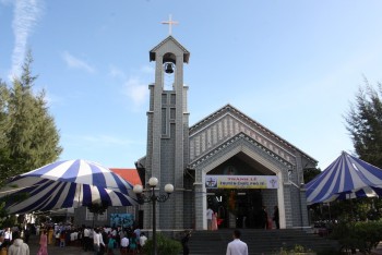 Trực tuyến: Thánh lễ Truyền chức Phó tế -2025