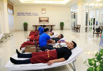 Văn phòng Hội đồng Giám mục Việt Nam tổ chức Hiến máu Nhân Đạo