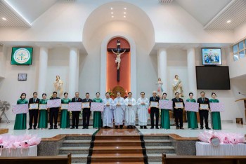 Gx. Vinh Hương: Tạ ơn 35 năm hôn phối