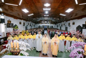 Gx Thánh Linh: Thánh lễ Mùng 1 Tết Bính Ngọ