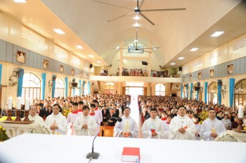 Giáo xứ Thổ Hoàng: Thánh lễ Mùng Một Tết Bính Ngọ