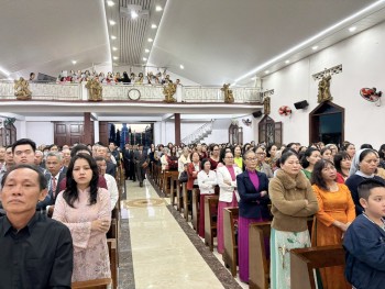 Giáo Xứ Kim Mai: Thánh Lễ Tân Niên.