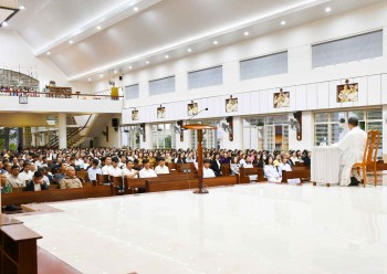 Giáo xứ Vinh Hương: Tĩnh tâm Chầu Lượt