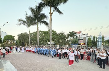 Giáo Xứ Kim Mai: Thánh Lễ Tiệc Ly.