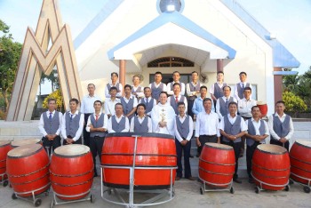 Gh. Trinh Vương: Kính Thánh Giuse Thợ