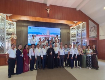 Thường Huấn Thành Viên Ủy Ban Giáo Dân