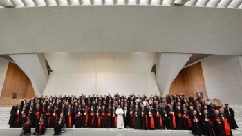 Bế mạc Công nghị Hồng y ngoại thường
