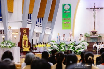 Thánh lễ mừng kính Đức Mẹ La Vang -TGP Huế