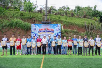Giáo hạt Gia Nghĩa khai mạc giải bóng đá cup Hiệp Hành