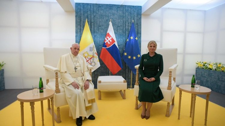 ĐTC đã đến thủ đô Bratislava của Slovakia
