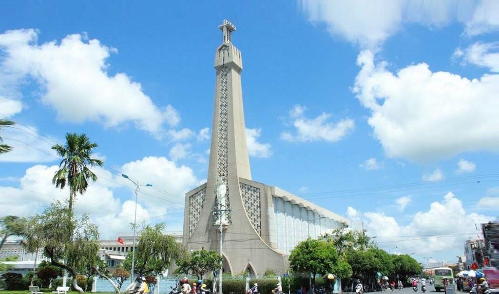 GP Long Xuyên: 65 năm hình thành - phát triển