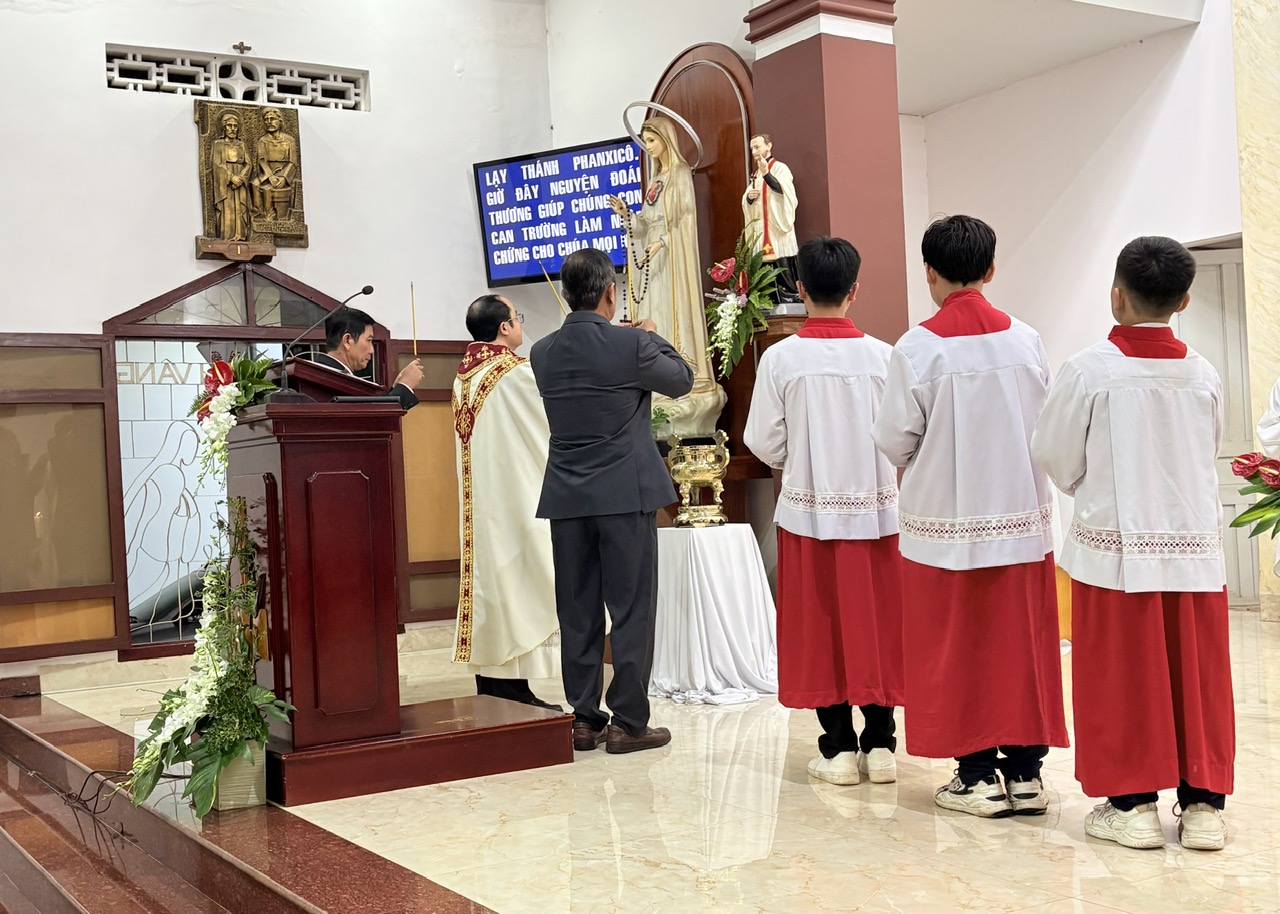 Giáo Xứ Kim Mai Lễ Thánh Phanxicô Xaviê