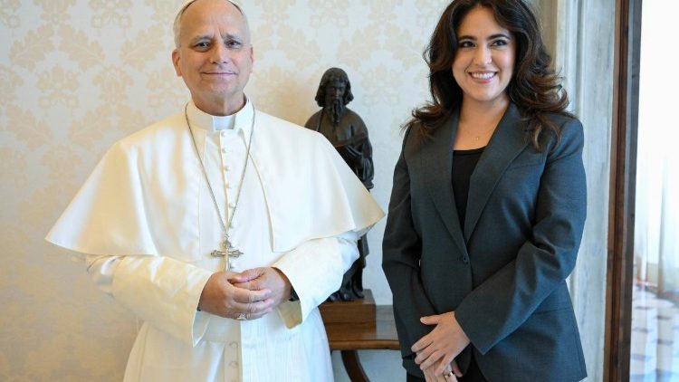 Tân Tổng trưởng Bộ Truyền Thông Vatican